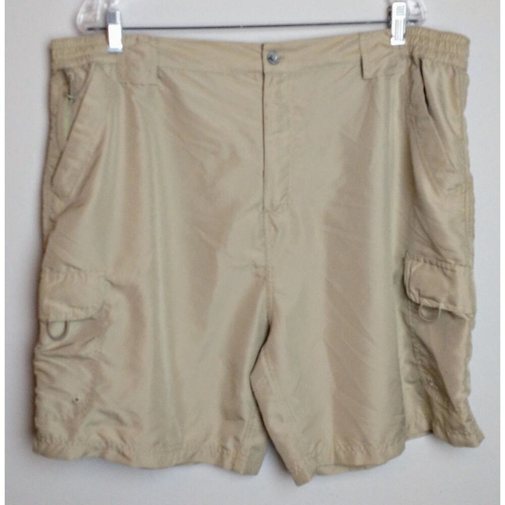Rugged Earth Outfitters Cargo Fishing Shorts. Men's XL 40/42. Khaki